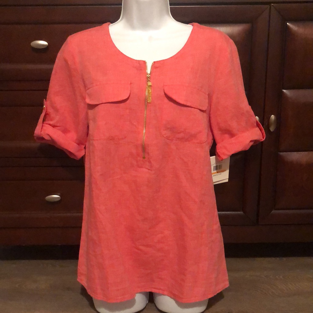 Brand Ellen Tracy Linen Top